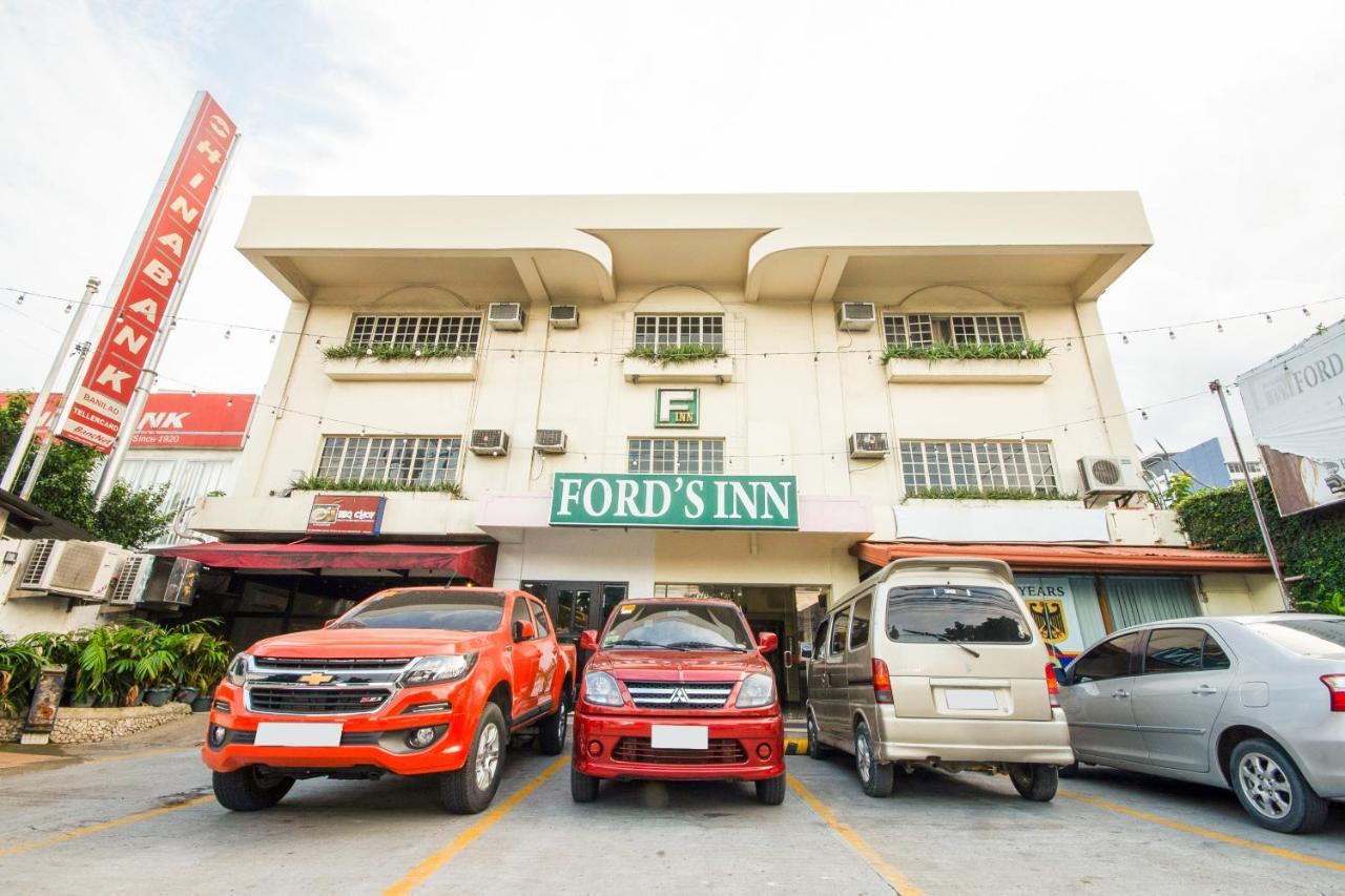 Vaccinated Staff - Oyo 465 Ford'S Inn Cebu Stadt Exterior foto